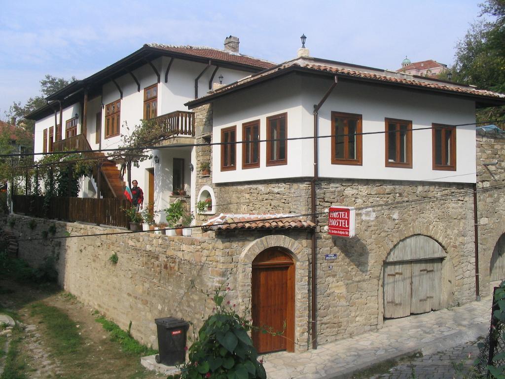Hostel Mostel Veliko Tarnovo Exterior photo